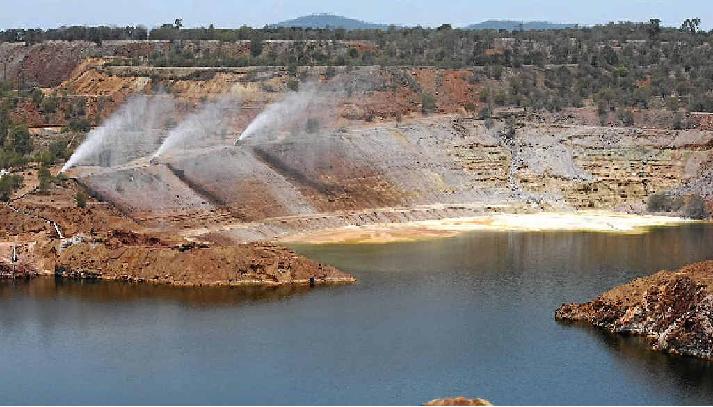 Three evaporators in action at the Mt Morgan mine site. Three evaporators in action at the Mt Morgan mine site.